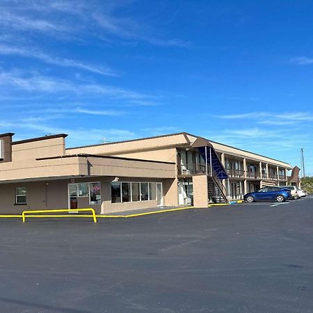 Rodeway Inn Bushnell Exterior foto
